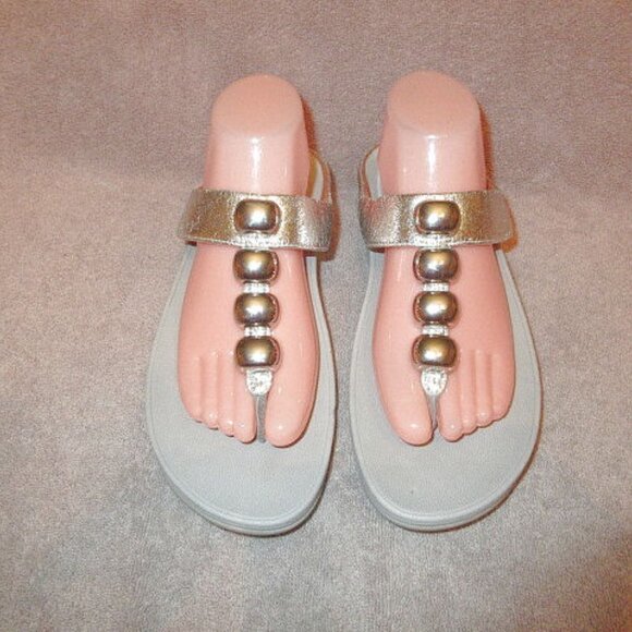 Fitflop Rola Toe Post Sandals Size 10 Leather Sparkle Disco Balls Flip Flops - Picture 2 of 12